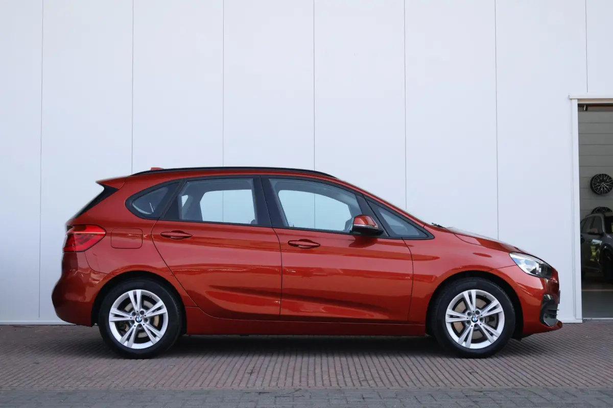 225xe iPerformance Executive | SoH 85% | Climate Control | PDC | Navi | Elektrische Achterklep |