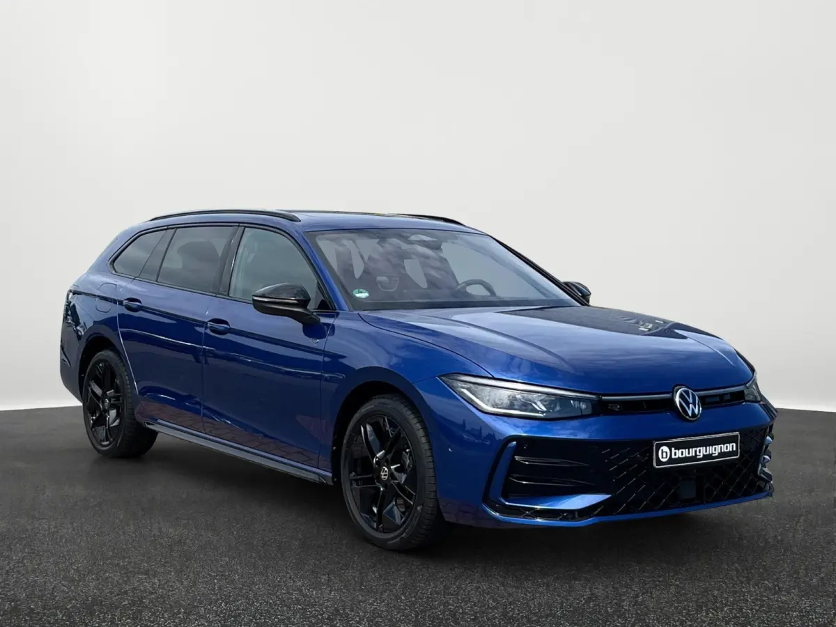 1.5 eHybrid R-Line | Pano | Trekhaak | 5J fabrieksgarantie | Winterpakket | 272Pk |