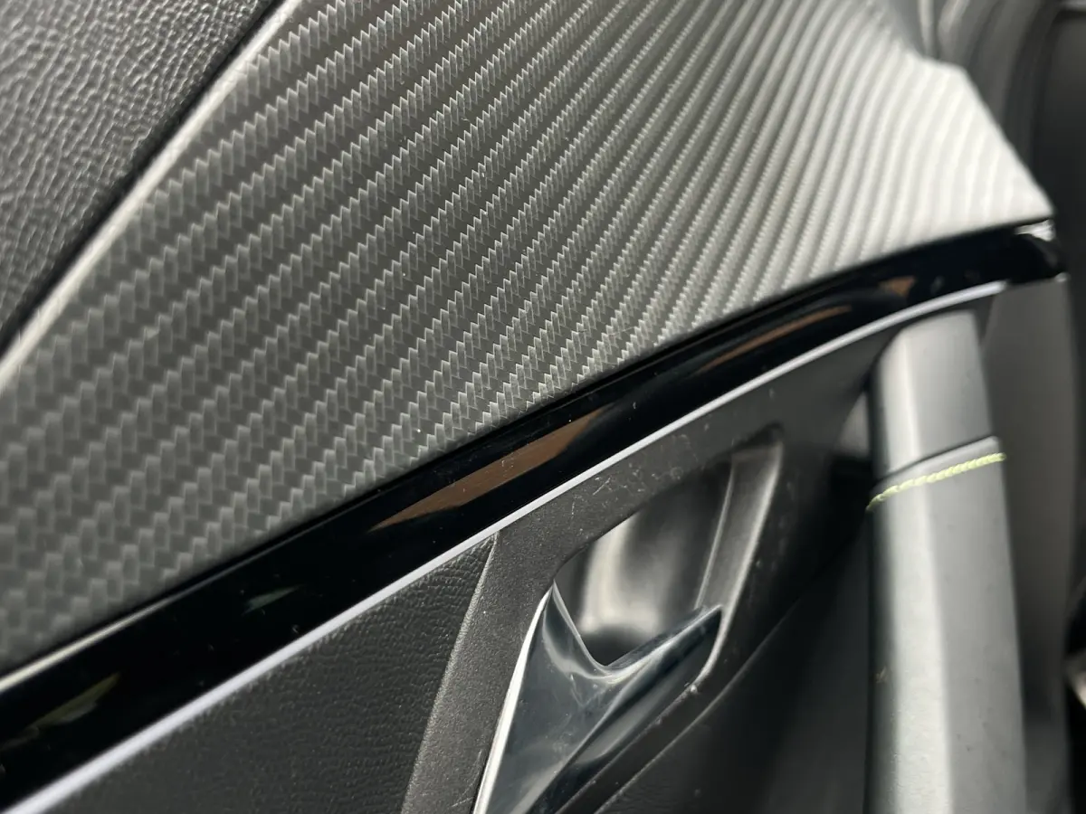 Hybrid 145 e-DCS6 GT | Keyless | Camera voor + achter | Carplay/Android Auto | Adaptive Cruise Control |