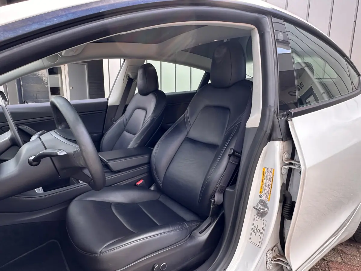 Long Range AWD WARMTEPOMP 75 kWh 91% SOH LFP DEALER OND