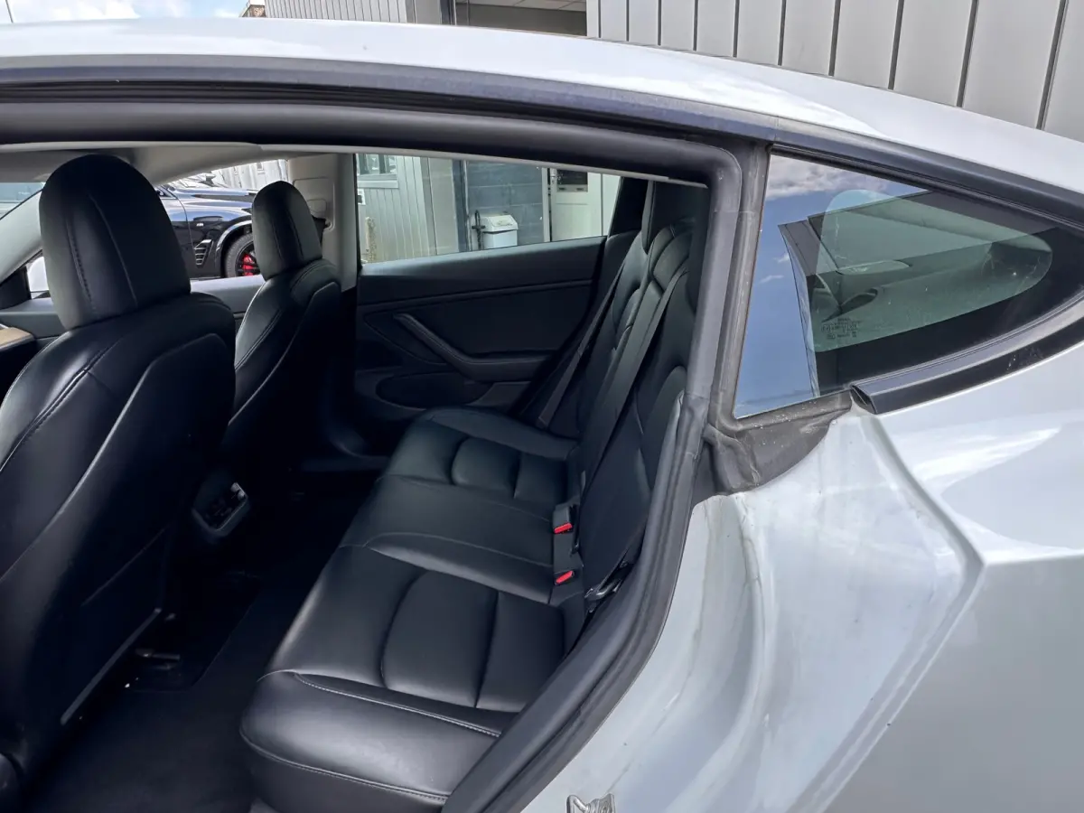 Long Range AWD WARMTEPOMP 75 kWh 91% SOH LFP DEALER OND