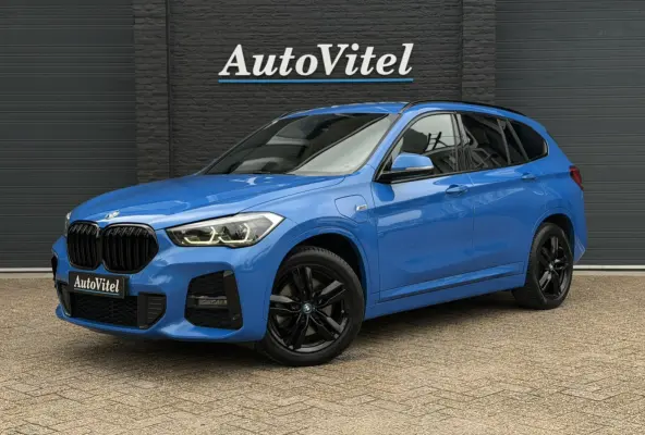 xDrive25e M-Sport | Sportleder | Memory | H/K | Head-Up | Camera | Comfort Acces