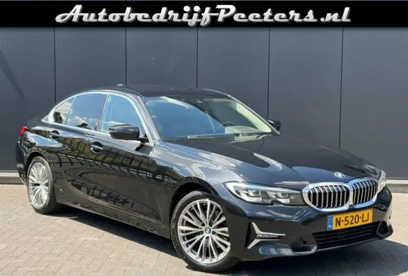 320i 184pk Aut. Luxury Leder Camera Navi LED Cruise Carplay Sfeerlicht