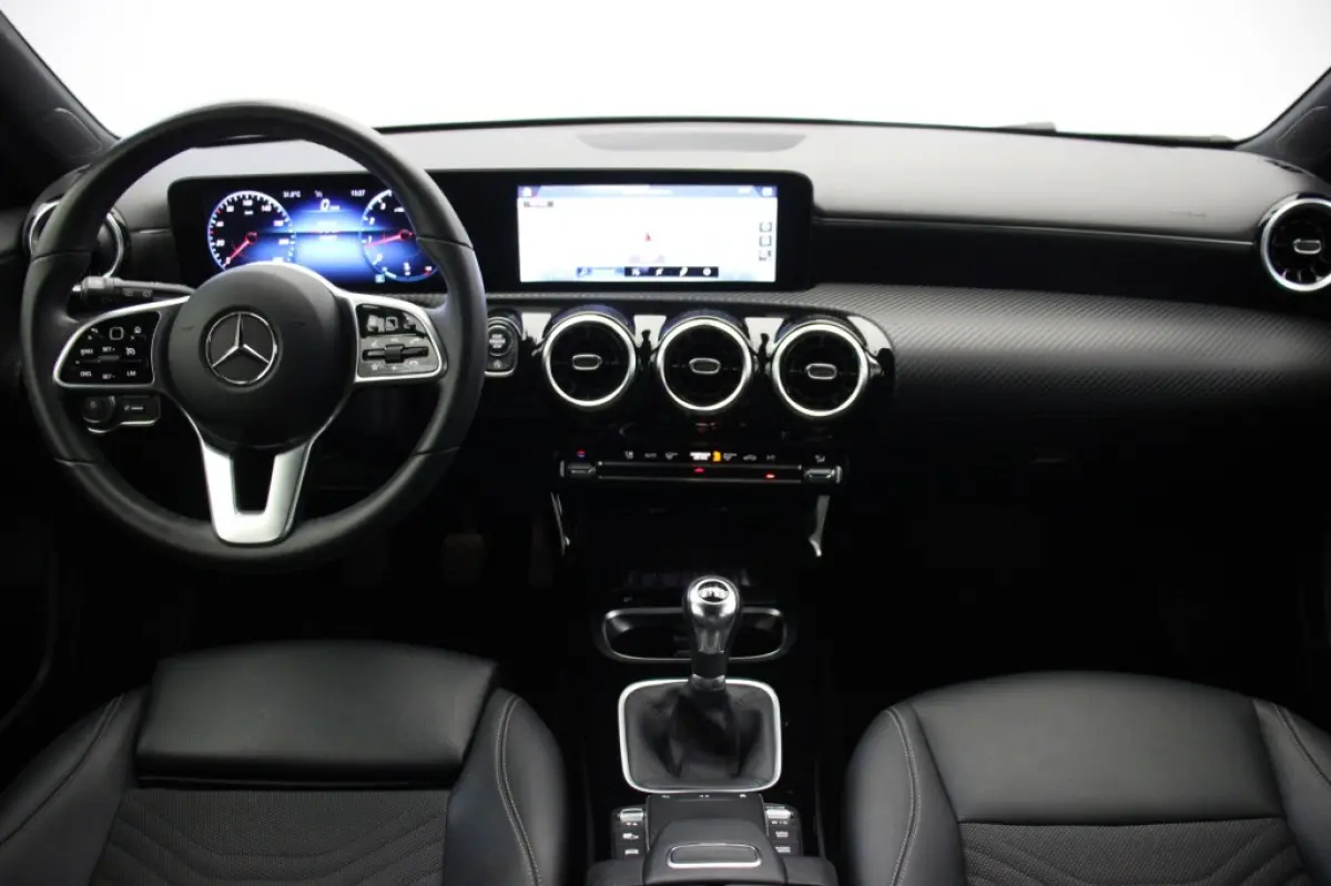 180 Business Solution - Navi, Cruise, Camera, Half Leer, stoelverw.