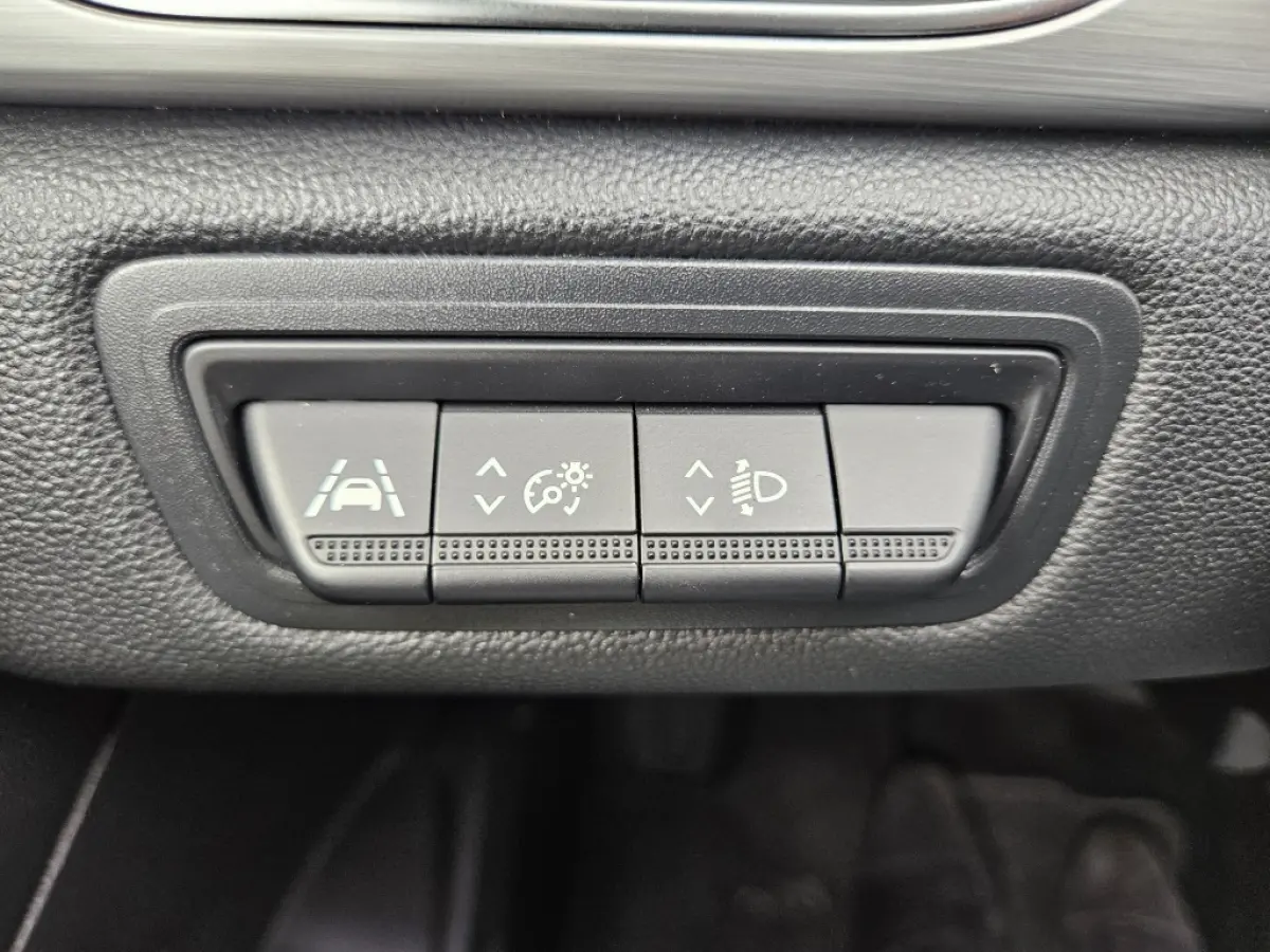 1.0 TCe Bi-Fuel Intens BOSE Leder Clima Camera Trekhaak