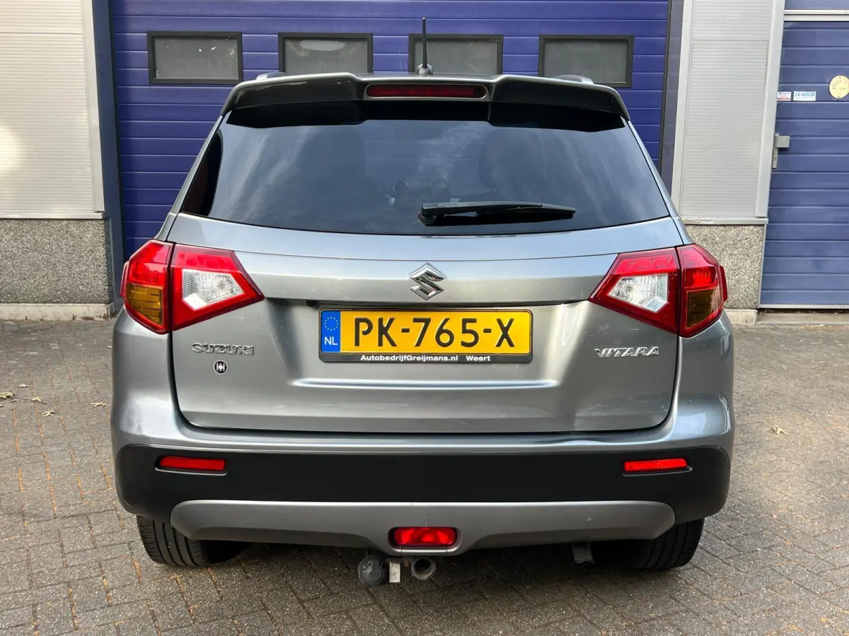 1.6 Automaat l Trekhaak l Navi l Carplay l