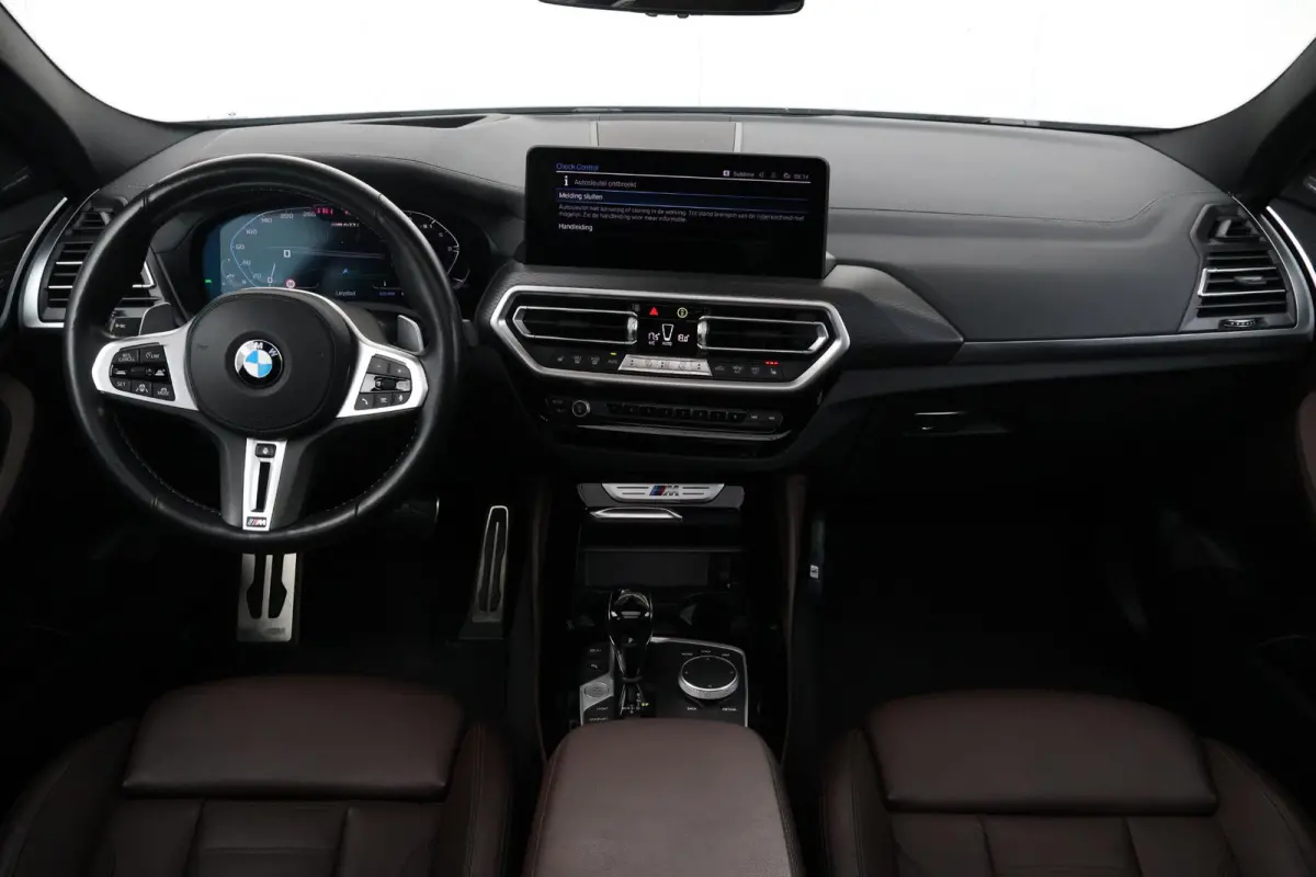 M40i High Executive | Panorama Dak | trekhaak | Elektr. Stoelen | Laserlight | Driving Assistant Professional | Harman Kardon | Verwarmde Stoelen Voor/Achter | Verwarmd Stuurwiel | Head-Up |