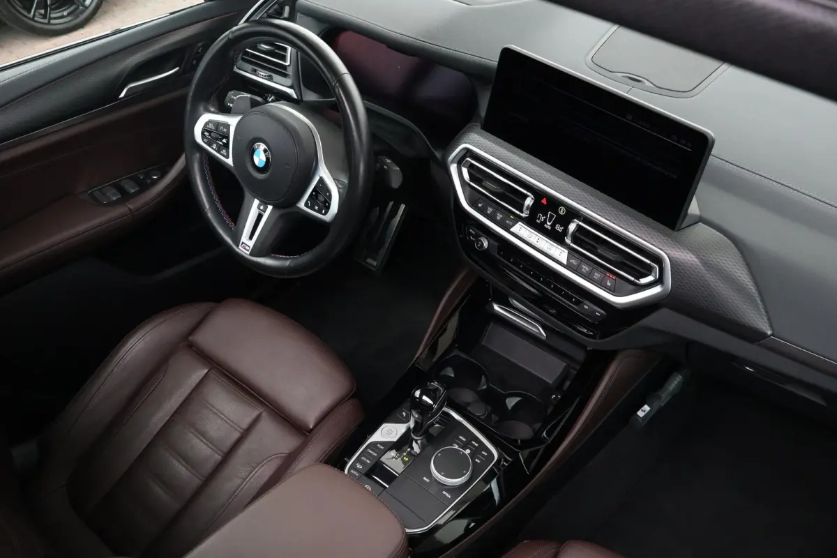 M40i High Executive | Panorama Dak | trekhaak | Elektr. Stoelen | Laserlight | Driving Assistant Professional | Harman Kardon | Verwarmde Stoelen Voor/Achter | Verwarmd Stuurwiel | Head-Up |