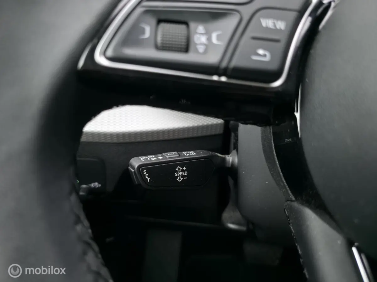35 TFSI S Edition / Pano / Navi / Camera / Virtual
