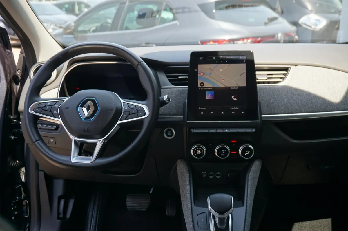 R135 Intens Business 52 kWh