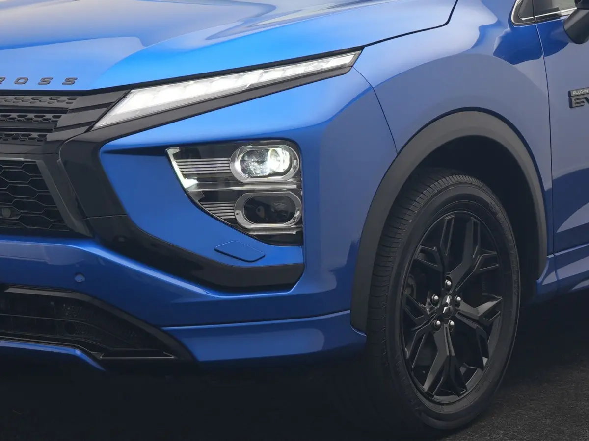 2.4 Black Edition PHEV 177pk Dealer O.H | 360 Camera | Adaptive Cruise | Alcantara Sportstoelen & Stuur Verwarmd | Keyless | Navigatie Via TomTom | 18" L.M | DAB | Plug In Hybrid |