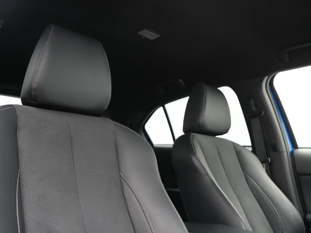 2.4 Black Edition PHEV 177pk Dealer O.H | 360 Camera | Adaptive Cruise | Alcantara Sportstoelen & Stuur Verwarmd | Keyless | Navigatie Via TomTom | 18" L.M | DAB | Plug In Hybrid |