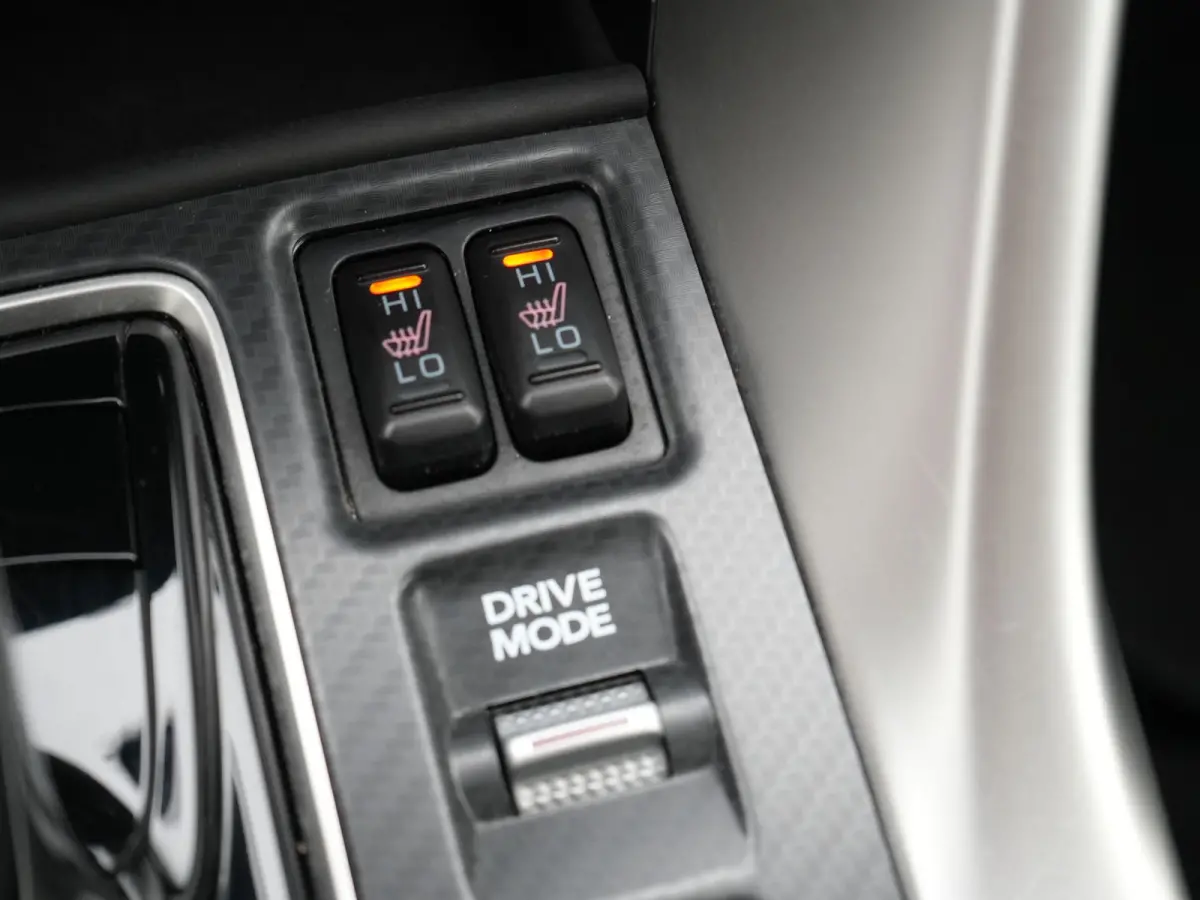 2.4 Black Edition PHEV 177pk Dealer O.H | 360 Camera | Adaptive Cruise | Alcantara Sportstoelen & Stuur Verwarmd | Keyless | Navigatie Via TomTom | 18" L.M | DAB | Plug In Hybrid |