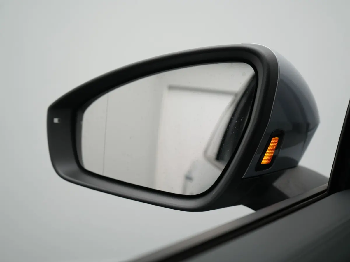 1.5 eHybrid PHEV 204pk | Trekhaak Af Fabriek | Adaptive Cruise | Camera | Sportstoelen Verwarmd | BLIS | Sfeerverlichting | Stuurverwarming | Apple Carplay | IQ Drive | Navigatie | Virtual |