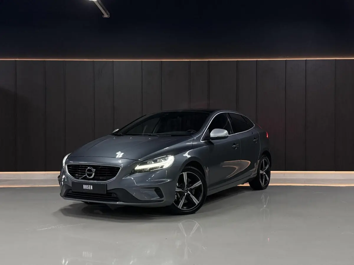 1.5 T3 R-Design|PANO|KEYLESS|A.CAM|LED|HK|STOELVM