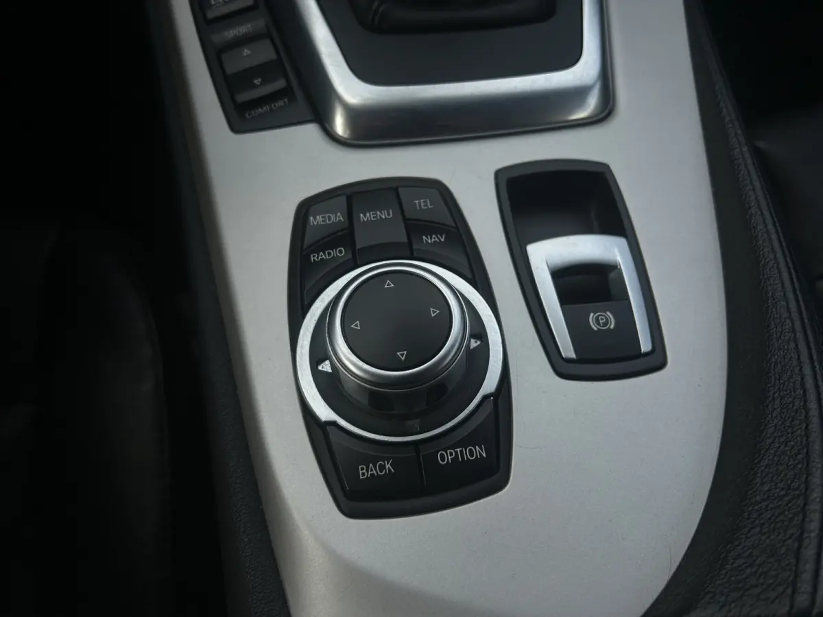 sDrive18i Executive | Org. NL | Leder | Stoelverwarming | Cruise Control |