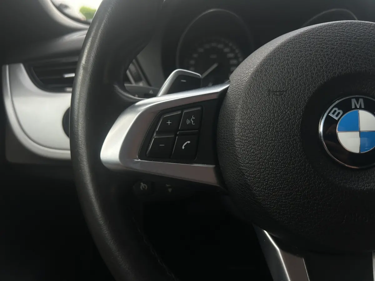 sDrive18i Executive | Org. NL | Leder | Stoelverwarming | Cruise Control |