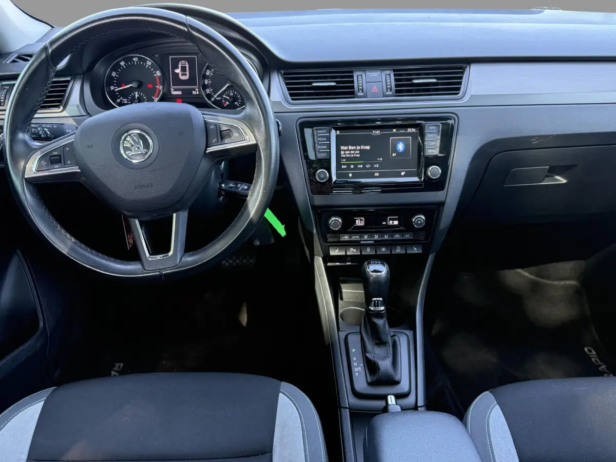 1.2 TSI Greentech JOY / Nieuwe Beurt bij Aflevering / Panorama-Pack / Stoelverwarming / PDC / Bluetooth / Alcantara / Cruise Control / Navigatie /