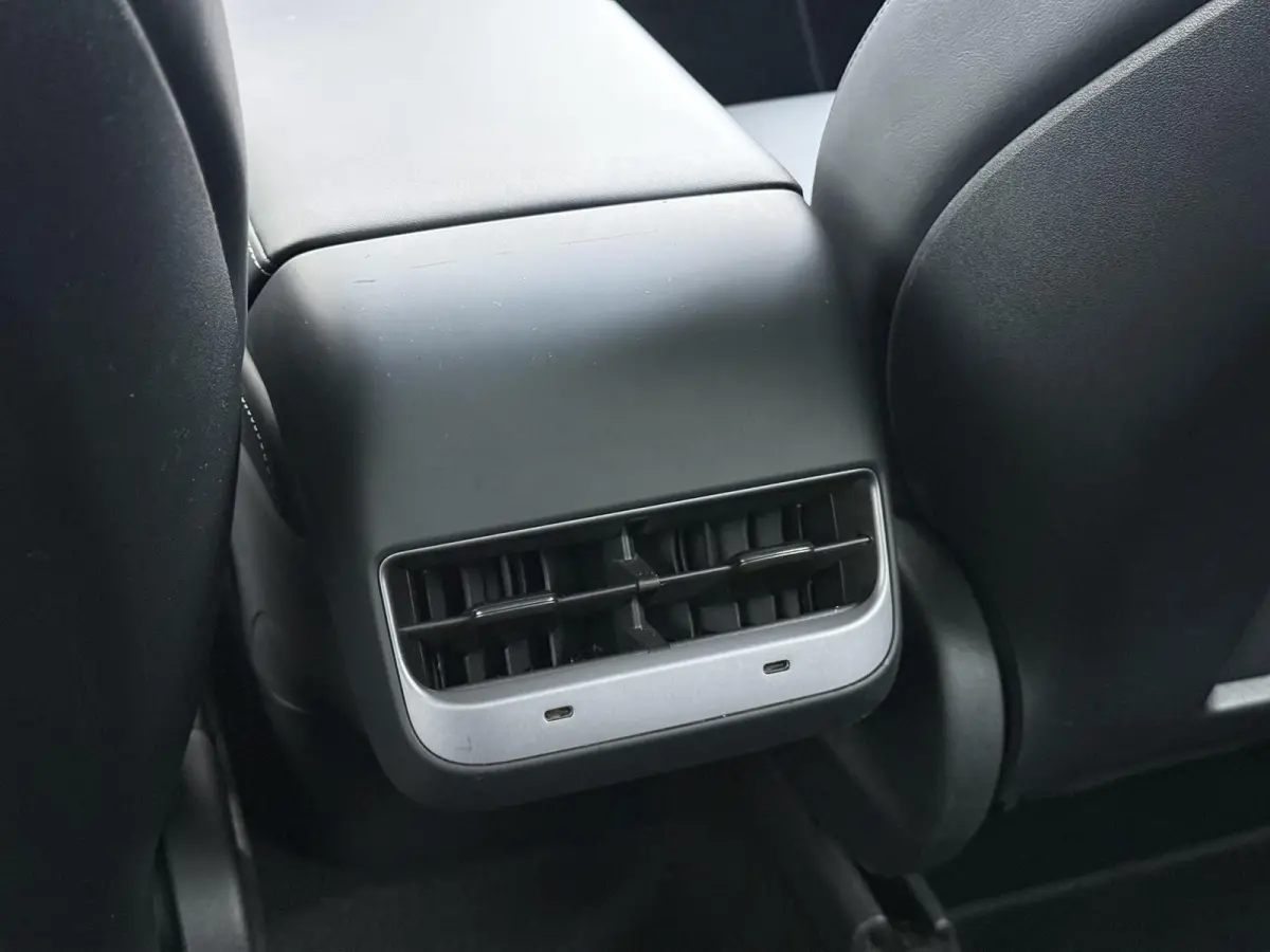 Performance AWD 75 kWh RIJKLAAR GELEVERD | 12 MND BOVAG GARANTIE | TESLA GARANTIE ACCU + AANDRIJFLIJN T/M 03-2031/ 240.000KM|