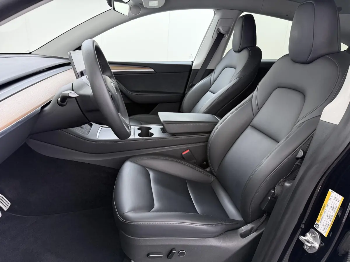 Performance AWD 75 kWh RIJKLAAR GELEVERD | 12 MND BOVAG GARANTIE | TESLA GARANTIE ACCU + AANDRIJFLIJN T/M 03-2031/ 240.000KM|