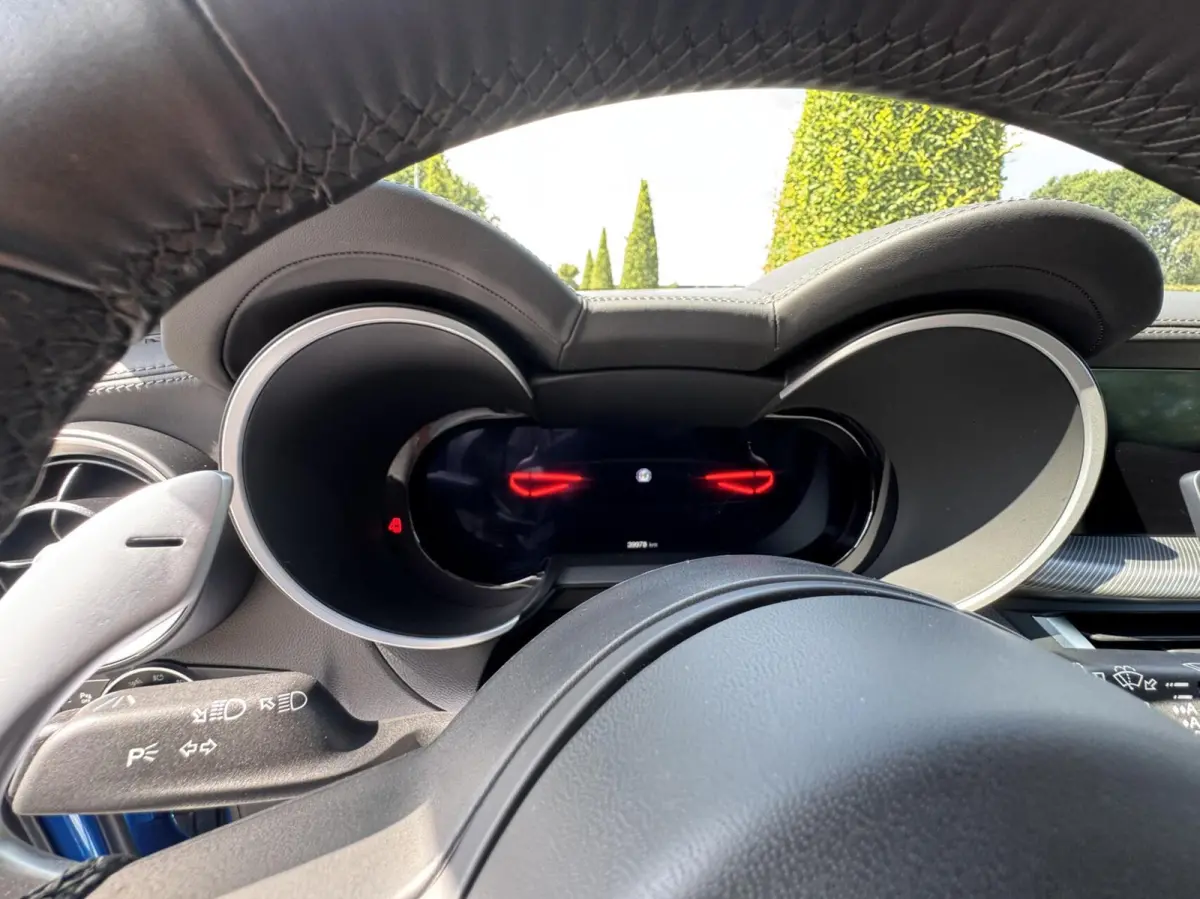 2.0 T Q4 Veloce My24, Pano,21 inch VOL!!