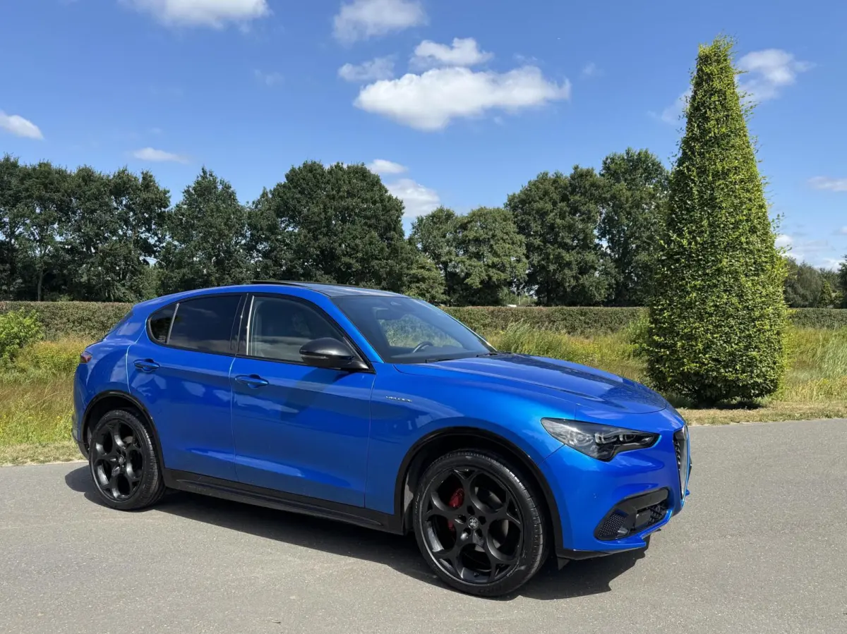 2.0 T Q4 Veloce My24, Pano,21 inch VOL!!