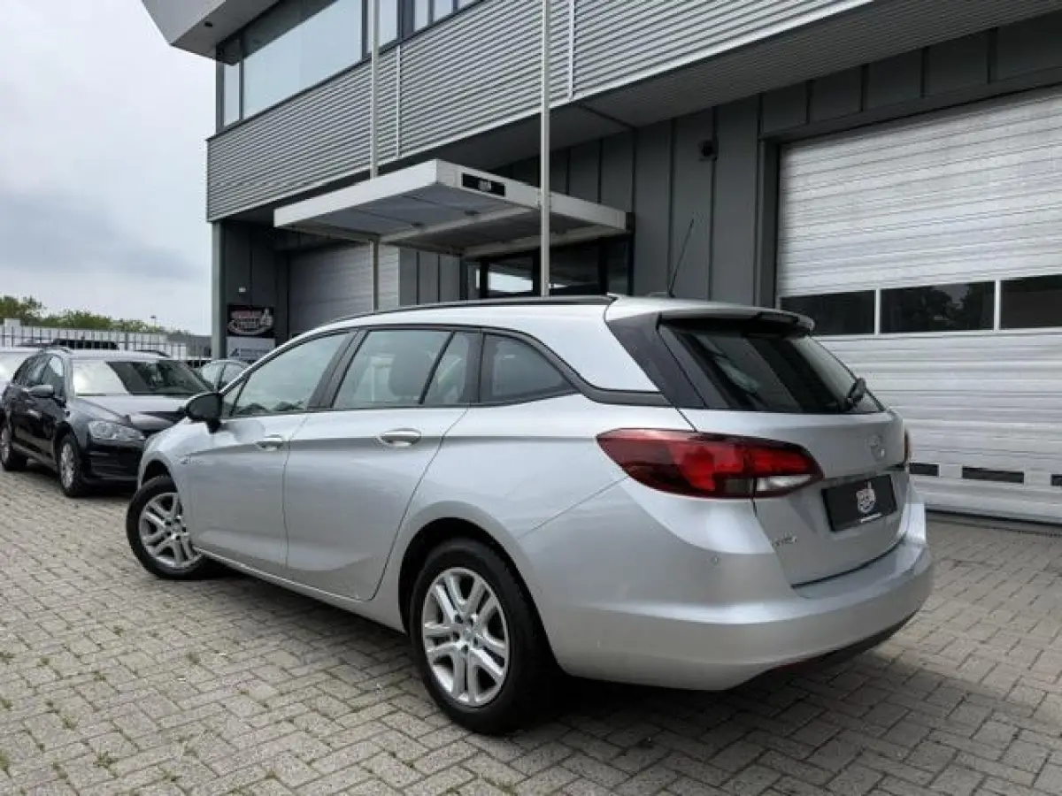 1.2 Benzine | Navigatie | Lage km's