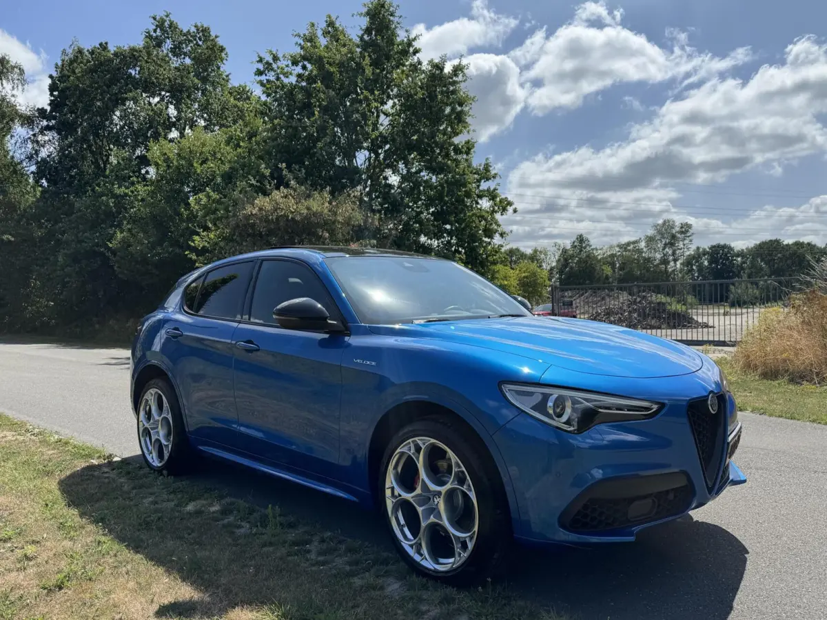 2.0t Q4 Veloce my22, BTW, 21 inch, Misano