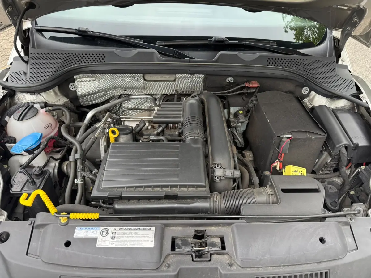 1.4 TSI Sport BlueMotion, Automaat, Airco, fender Audio