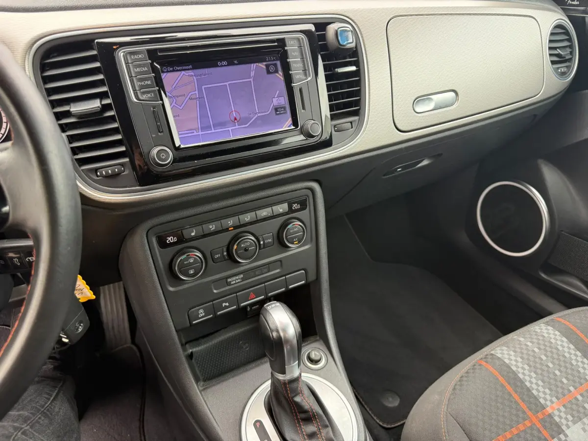 1.4 TSI Sport BlueMotion, Automaat, Airco, fender Audio