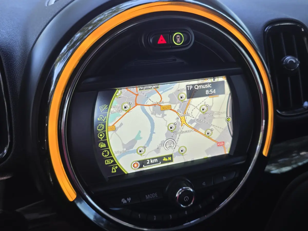 1.5 Cooper Salt | Afn. Trekhaak | Navigatie | Cruise Control | Climate Control