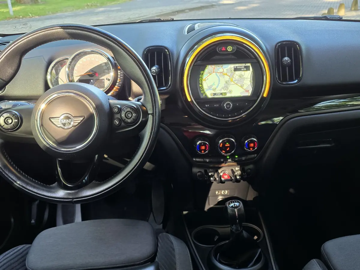 1.5 Cooper Salt | Afn. Trekhaak | Navigatie | Cruise Control | Climate Control