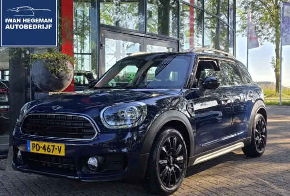 1.5 Cooper Salt | Afn. Trekhaak | Navigatie | Cruise Control | Climate Control