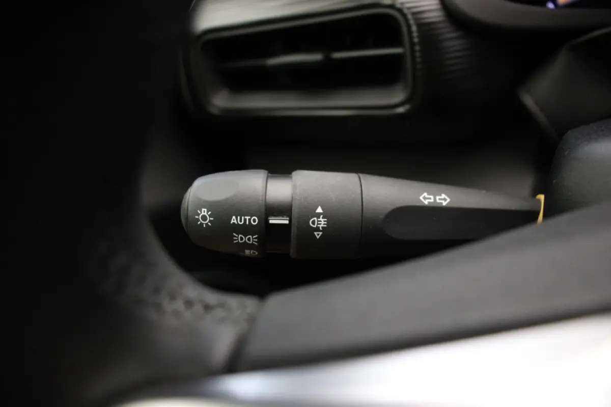1.2 Altitude - Digitaal Cockpit, Carplay, Camera, JBL