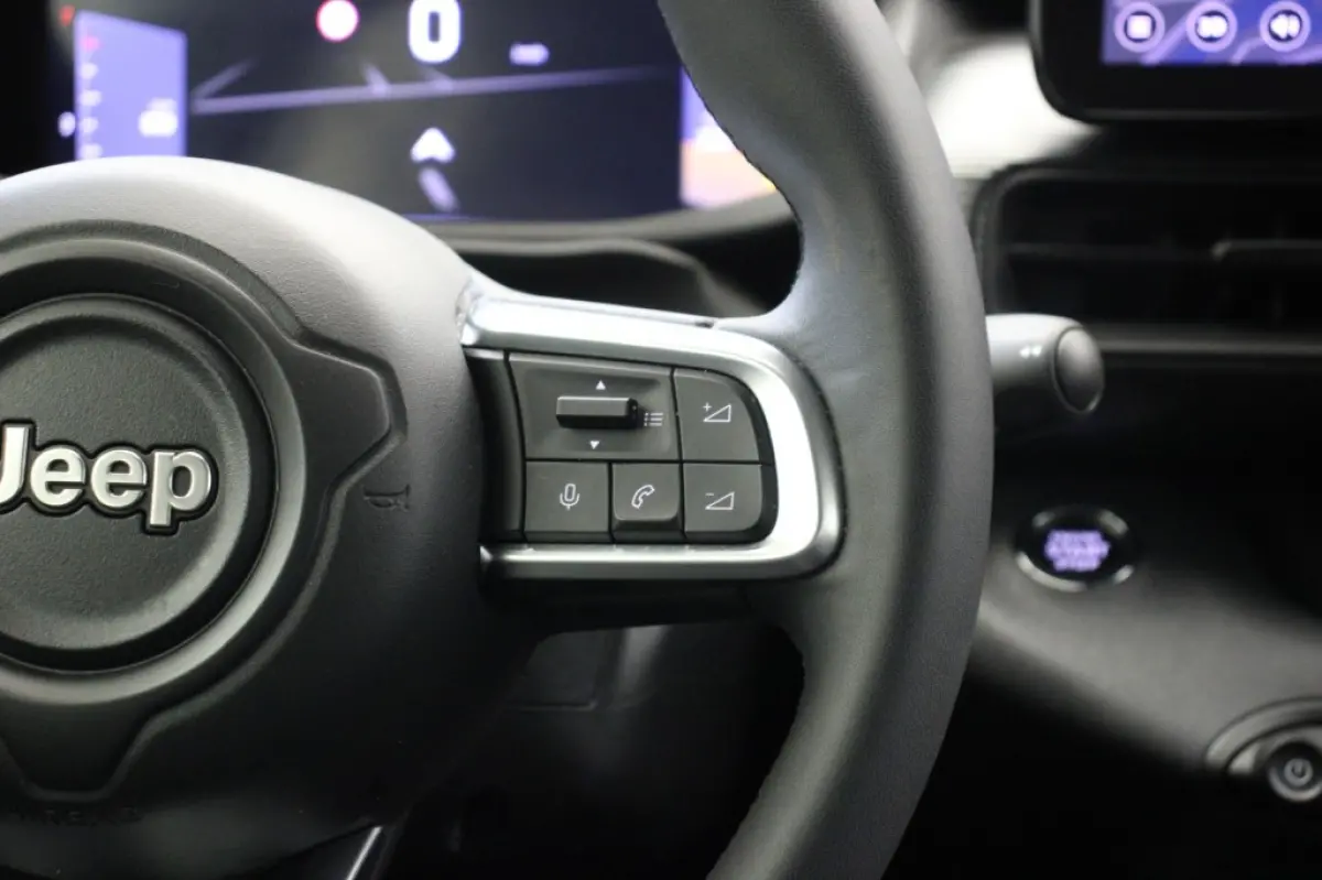 1.2 Altitude - Digitaal Cockpit, Carplay, Camera, JBL