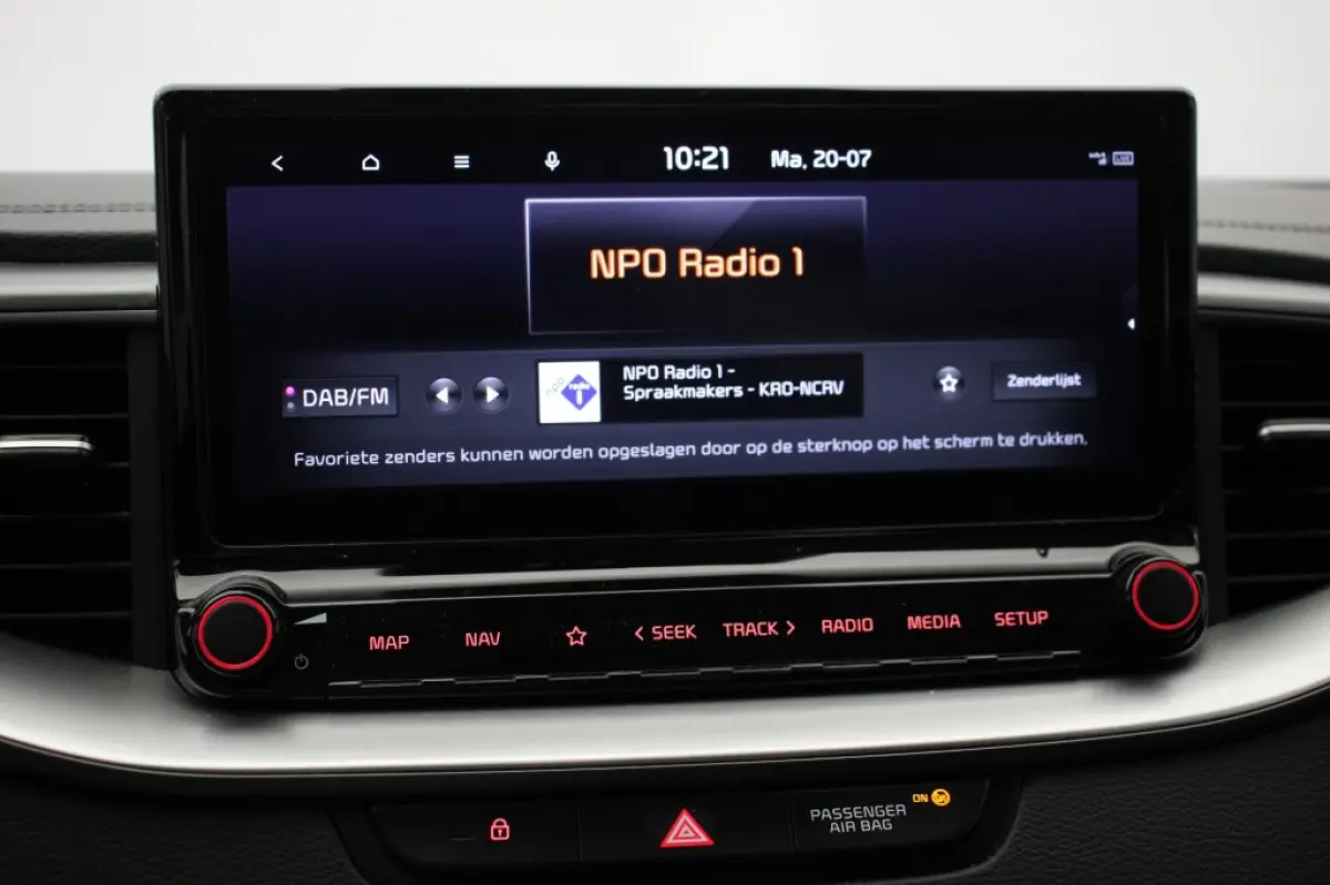 1.0 T-GDi MHEV DynamicLine Automaat - Carplay, Camera, Clima
