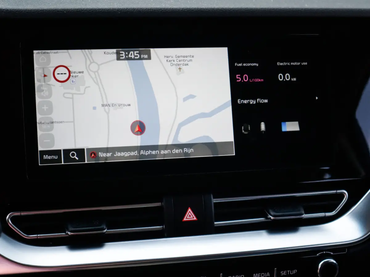 1.6 GDi Hybrid DynamicPlusLine 1e-Eig. & Dealer-Onderh. BOVAG-Garantie. NL-Auto.