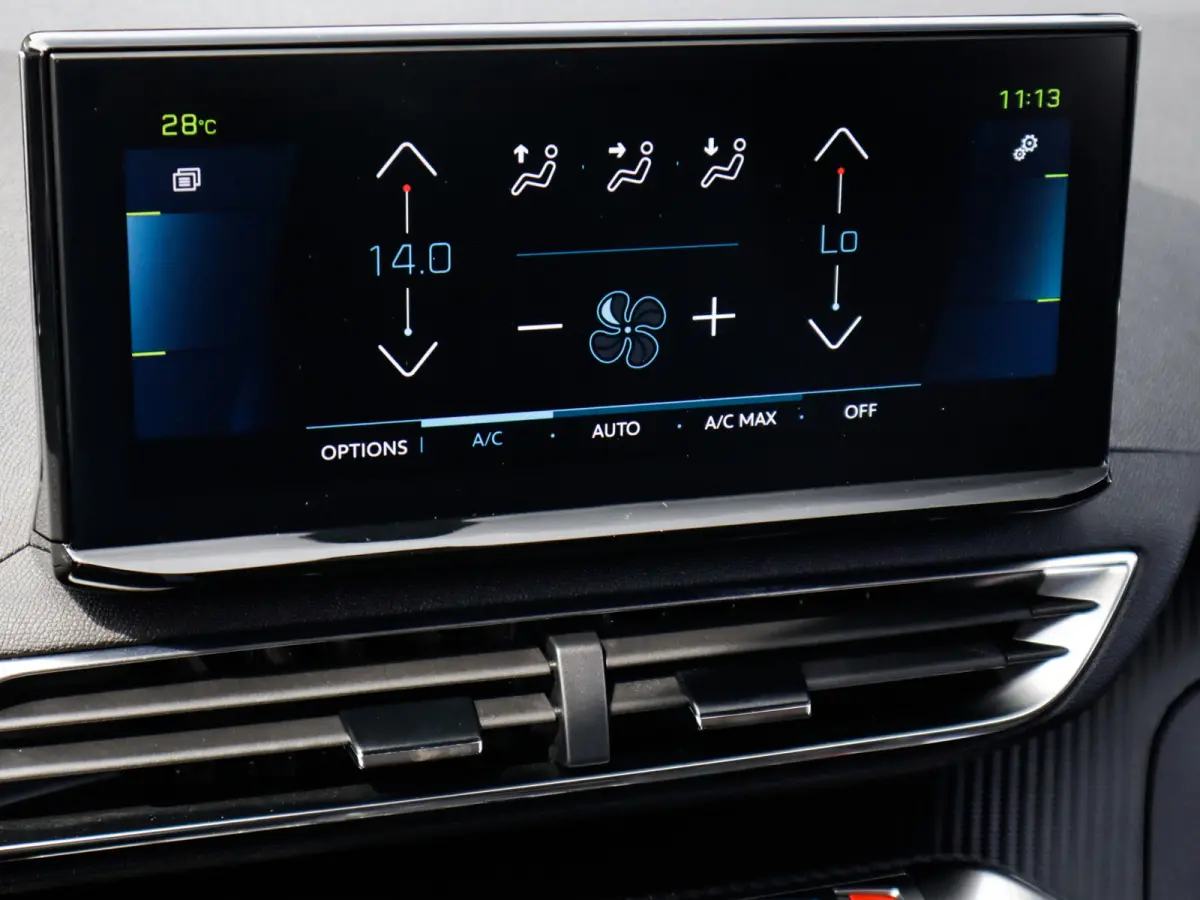 1.6 HYbrid 225 Blue Lease Allure 1e-Eig. & Dealer-Onderh. BOVAG-Garantie. NL-Auto.