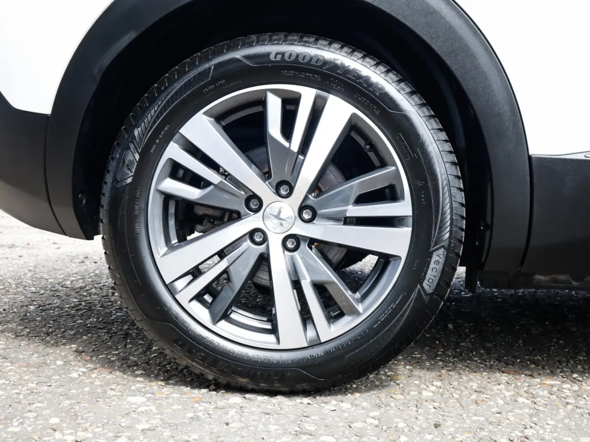 1.6 HYbrid 225 Blue Lease Allure 1e-Eig. & Dealer-Onderh. BOVAG-Garantie. NL-Auto.