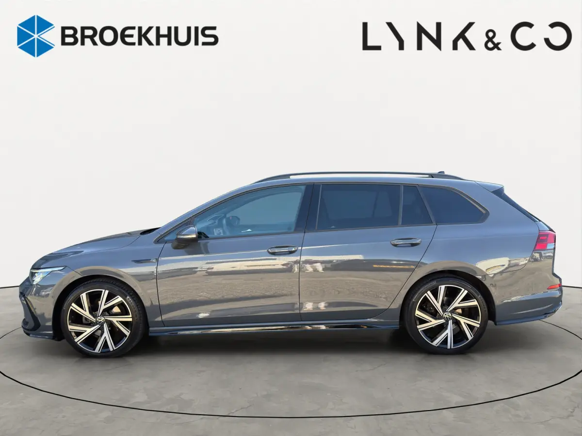 1.5 TSI R-Line | Trekhaak | Panoramadak | Premium audio | Achteruitrijcamera |