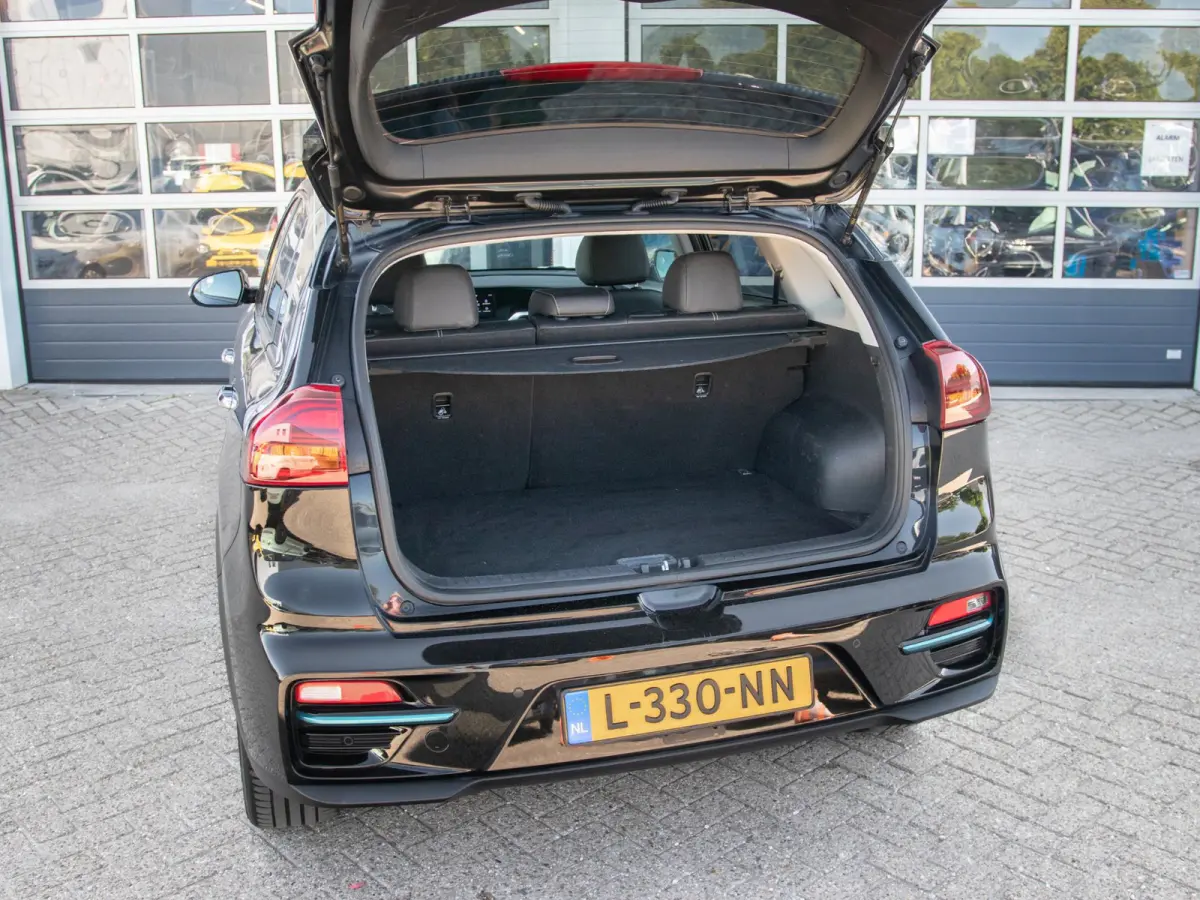 ExecutiveLine 64 kWh | Clima | Camera | Adapt. Cruise | BSM | Keyless | Leder | Navi | PDC | Stoel&Stuur Verwarmd l SOH 95.6%
