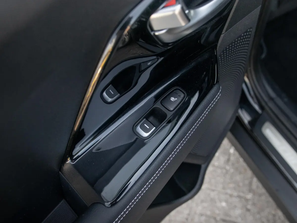 ExecutiveLine 64 kWh | Clima | Camera | Adapt. Cruise | BSM | Keyless | Leder | Navi | PDC | Stoel&Stuur Verwarmd l SOH 95.6%