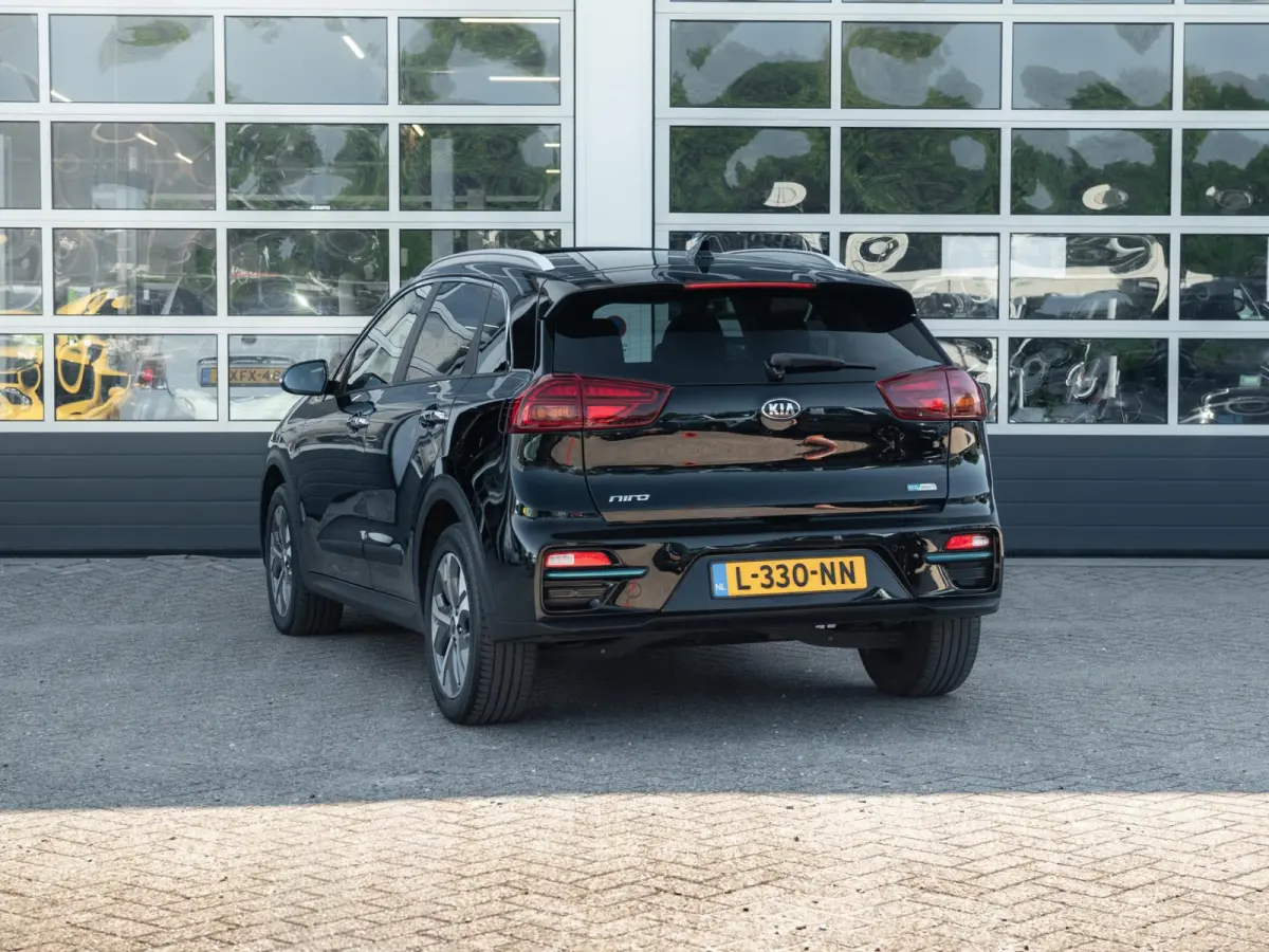 ExecutiveLine 64 kWh | Clima | Camera | Adapt. Cruise | BSM | Keyless | Leder | Navi | PDC | Stoel&Stuur Verwarmd l SOH 95.6%