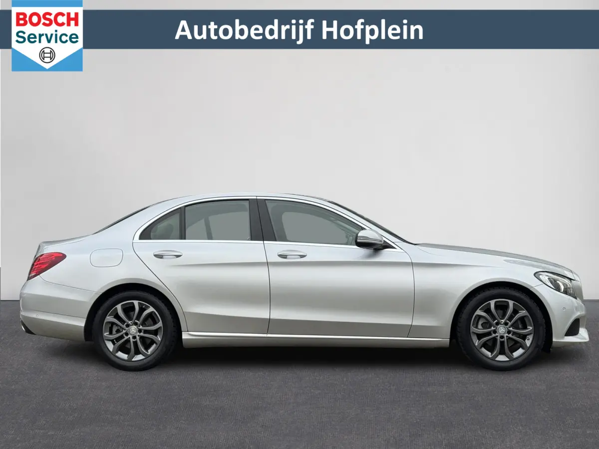 C180 Prestige Automaat | Nieuwe APK! | Navigatie | LED Verlichting | Dode Hoek Detectie | Panorama schuif/Kanteldak, Elektrisch | Stoelverwarming | PDC | Automatische Airco | 17"Lmv | Halfle