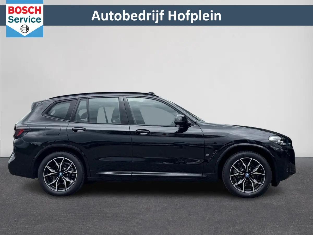 xDrive30e High Executive | M Sport | Pano | Camera | Navi | Leer | Elektr. Stoel + Memory | Navi ( Vestiging - Vianen )