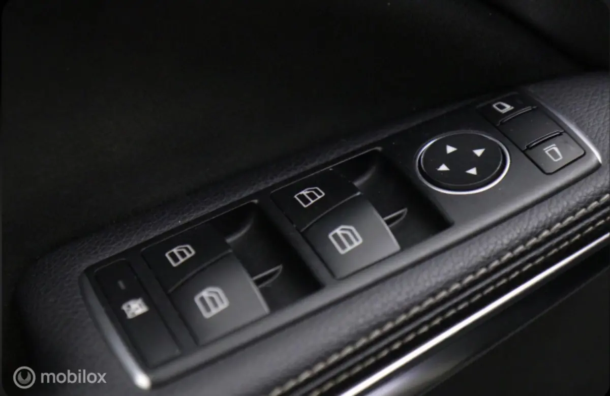 180 AMG Pack Automaat Facelift Alcantara