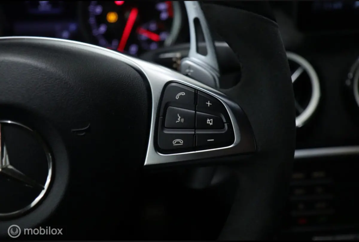 180 AMG Pack Automaat Facelift Alcantara