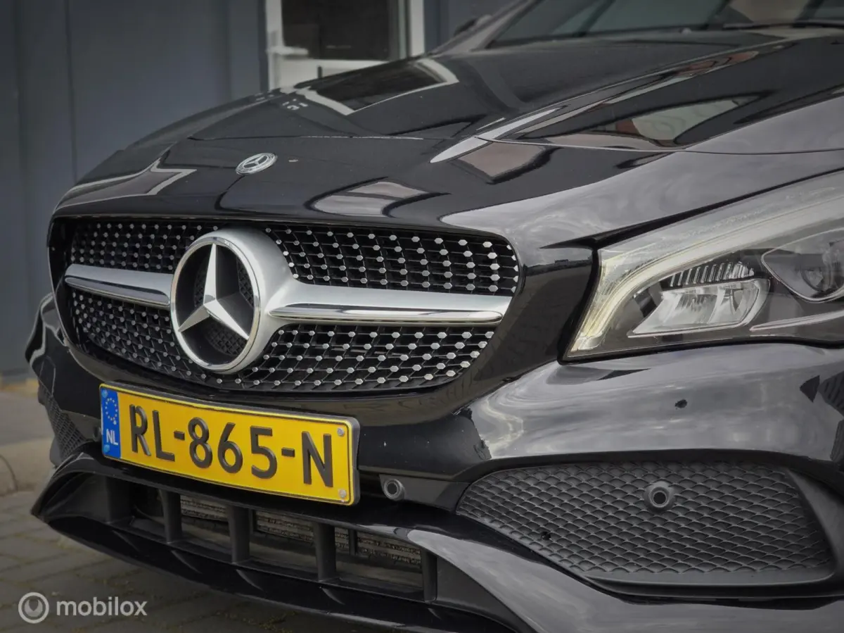 180 AMG Pack Automaat Facelift Alcantara