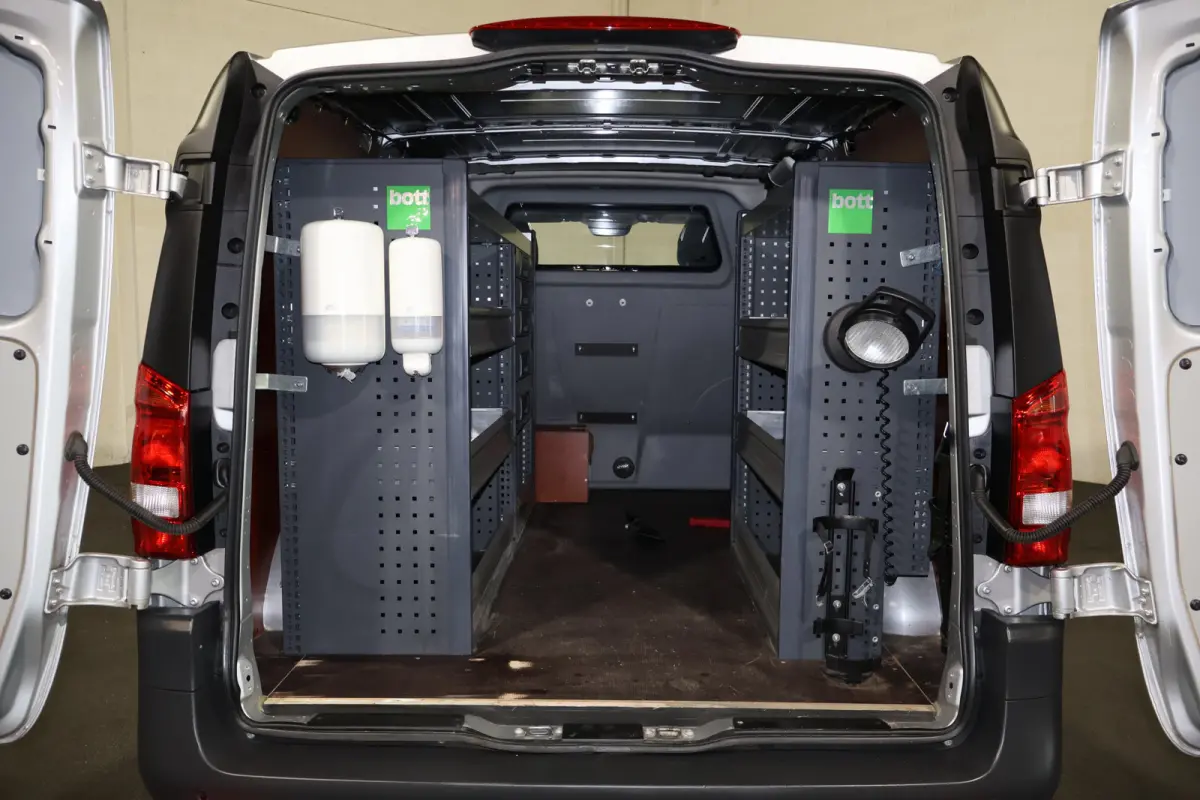 114 CDI Lang Automaat Bott Inrichting