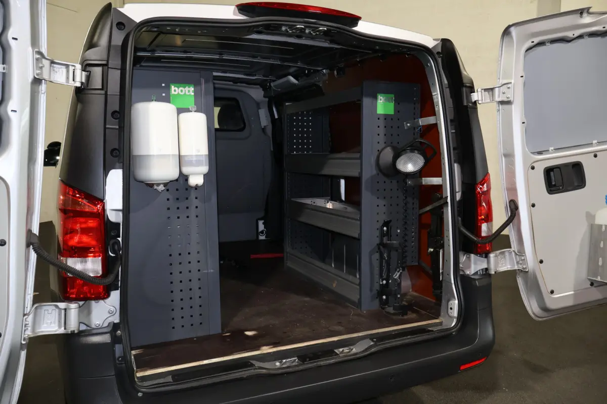 114 CDI Lang Automaat Bott Inrichting
